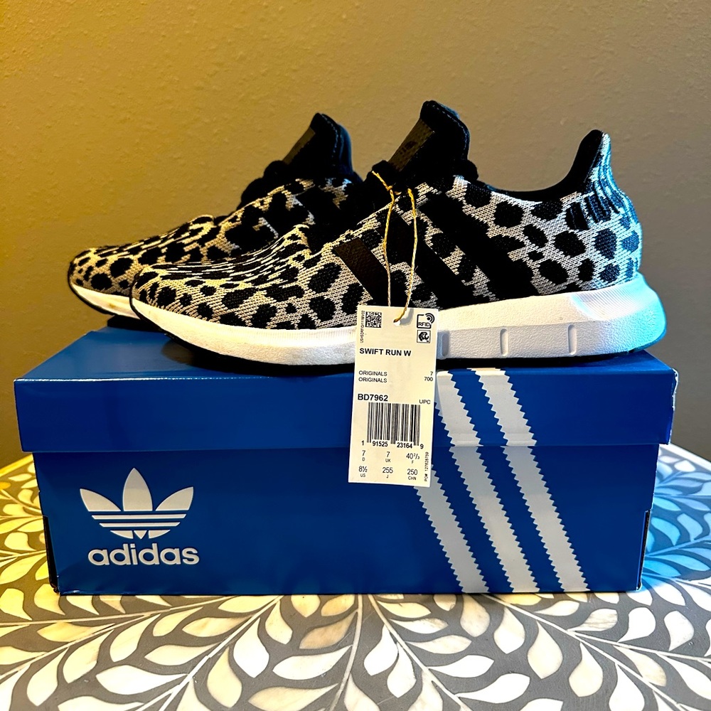 Adidas Swift Run Women's